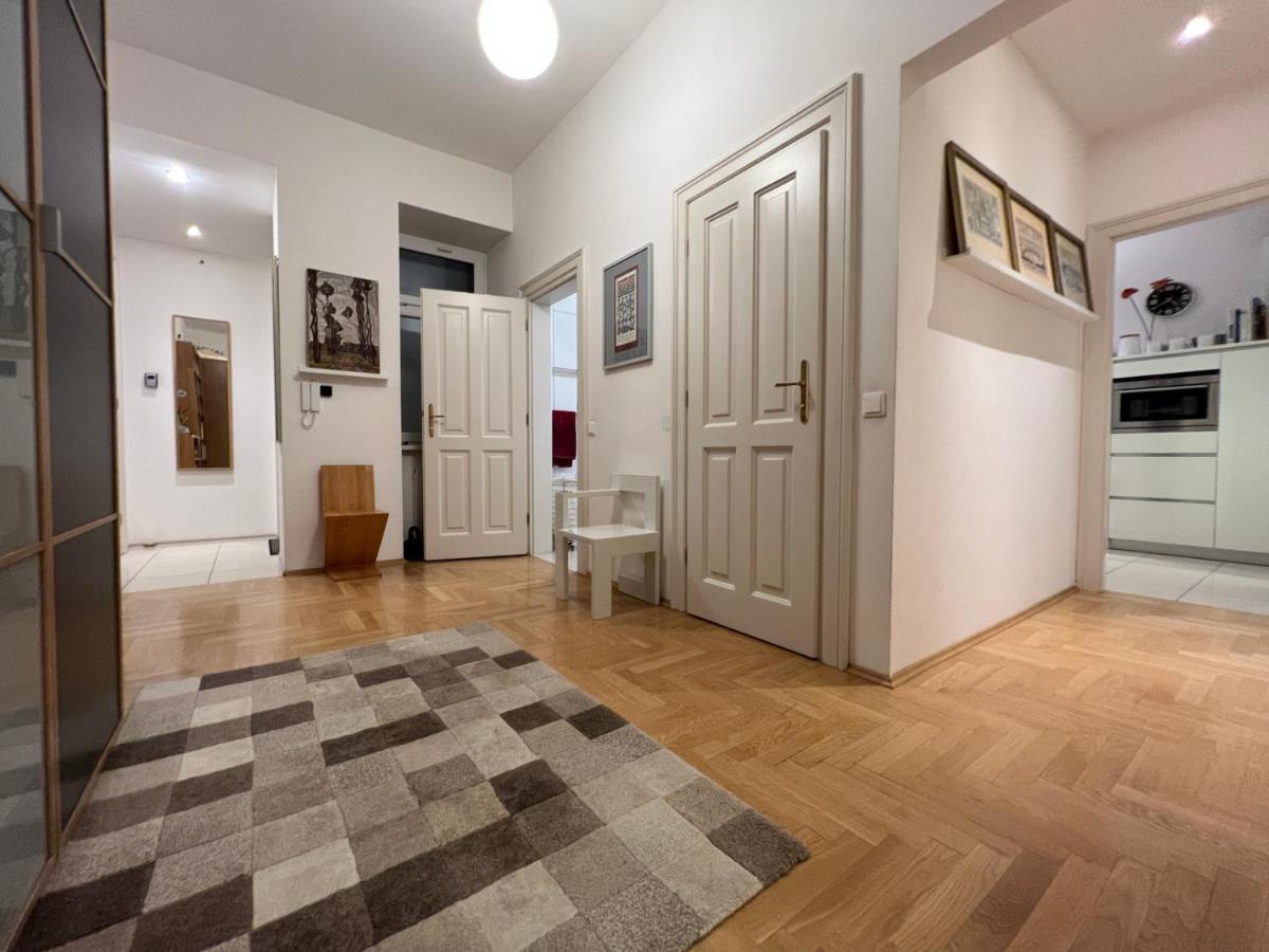 Vienna Design Apartment By Rabe - Kostenfreier Parkplatz & Netflix & Coffee-Bar - Nahe Schloss Schoenbrunn المظهر الخارجي الصورة