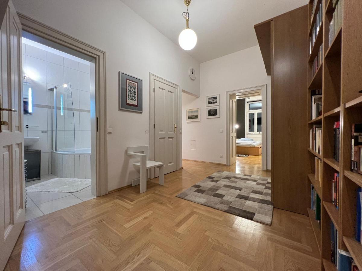 Vienna Design Apartment By Rabe - Kostenfreier Parkplatz & Netflix & Coffee-Bar - Nahe Schloss Schoenbrunn المظهر الخارجي الصورة