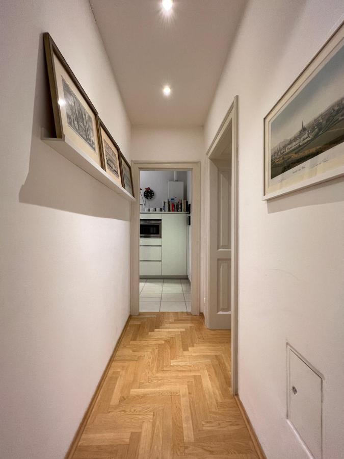 Vienna Design Apartment By Rabe - Kostenfreier Parkplatz & Netflix & Coffee-Bar - Nahe Schloss Schoenbrunn المظهر الخارجي الصورة